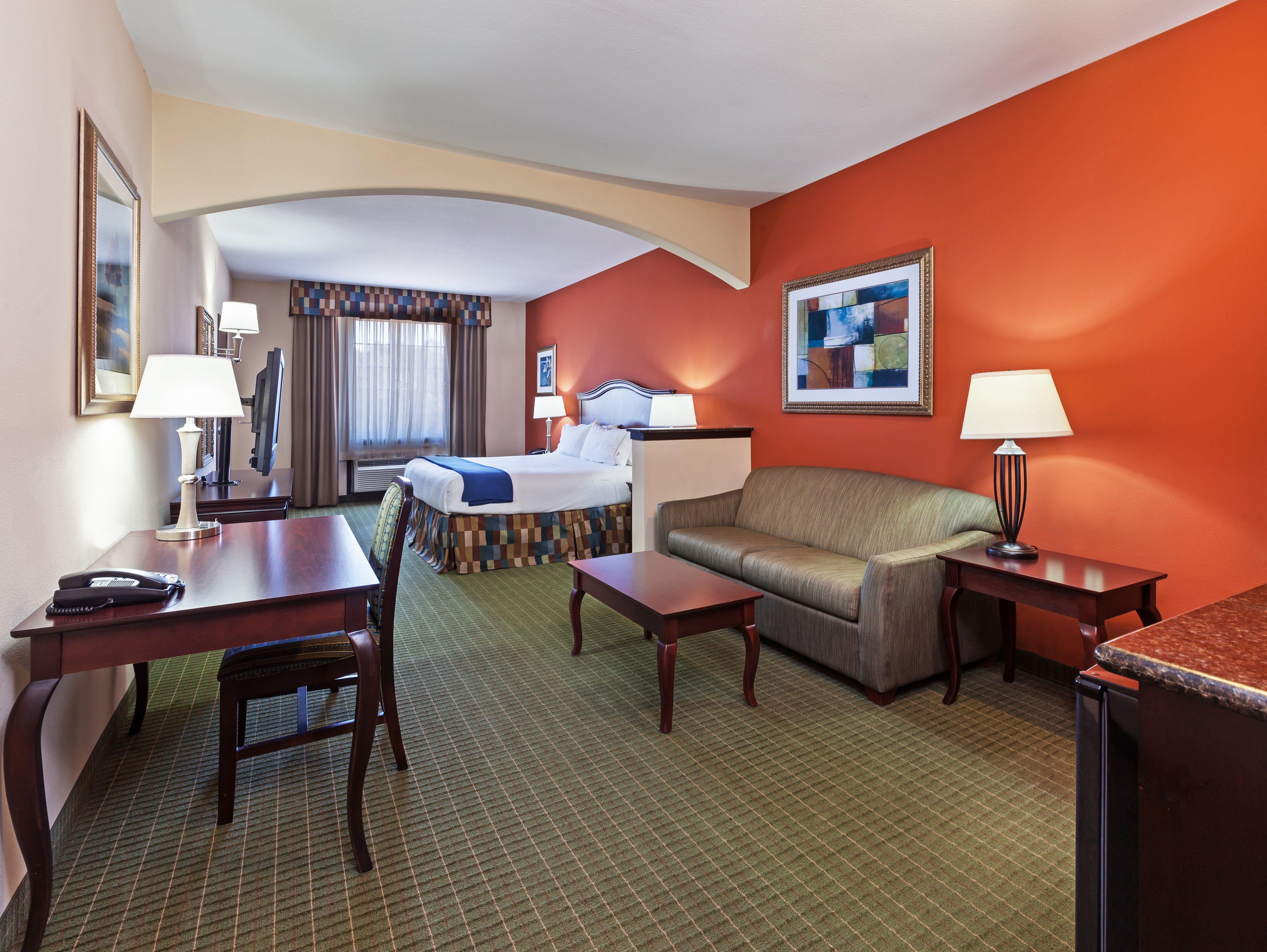 Holiday Inn Express Hotel & Suites Henderson - Traffic Star By Ihg Екстериор снимка