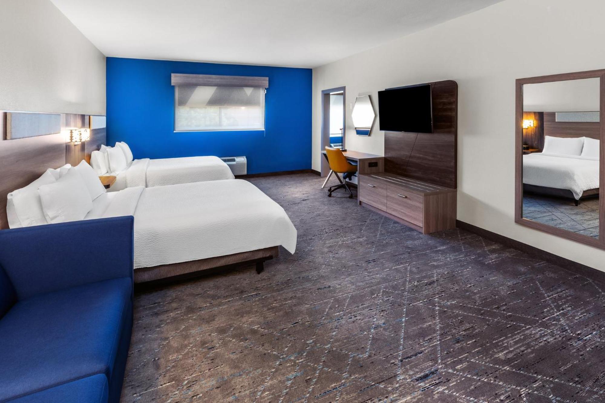 Holiday Inn Express Hotel & Suites Henderson - Traffic Star By Ihg Екстериор снимка